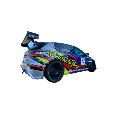 Victoire à Spa ! Le duo Ferstler remporte les 4H d'Endurance avec un kit déco signé SG Laser