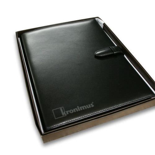 Réalisation Gravure sur carnet en cuir Moselle