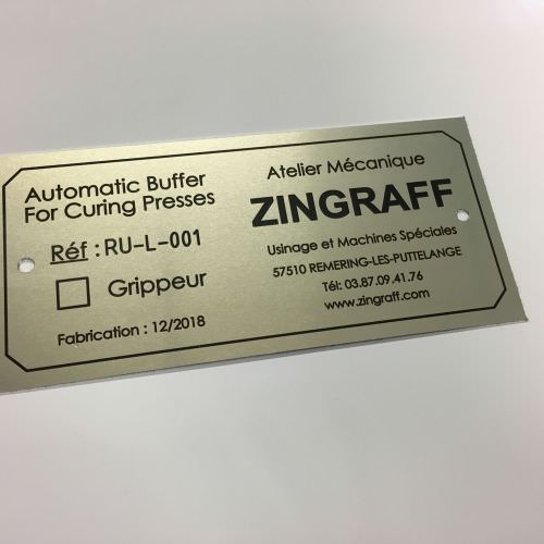 Réalisation Plaques constructeur pour machine industrielle Moselle