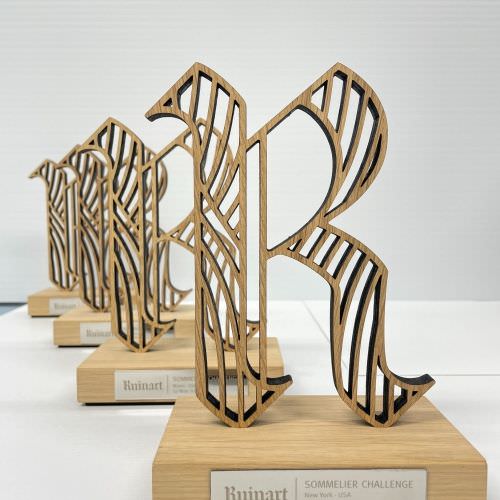 Réalisation Trophées en bois massif et plaque métal Moselle