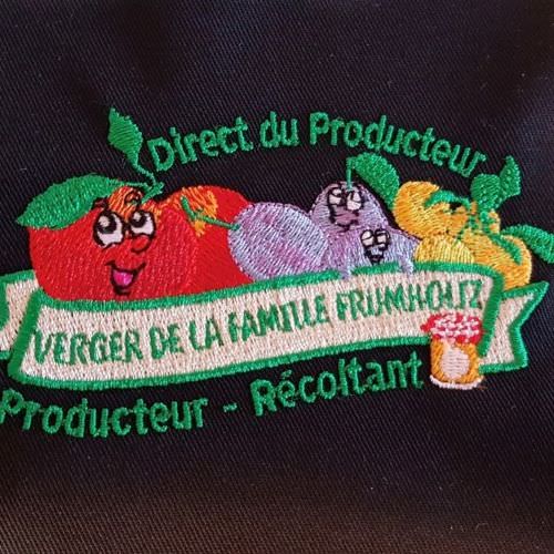 Voir le projet Logo brodé sur vêtements Réalisation Logo brodé sur vêtements Moselle